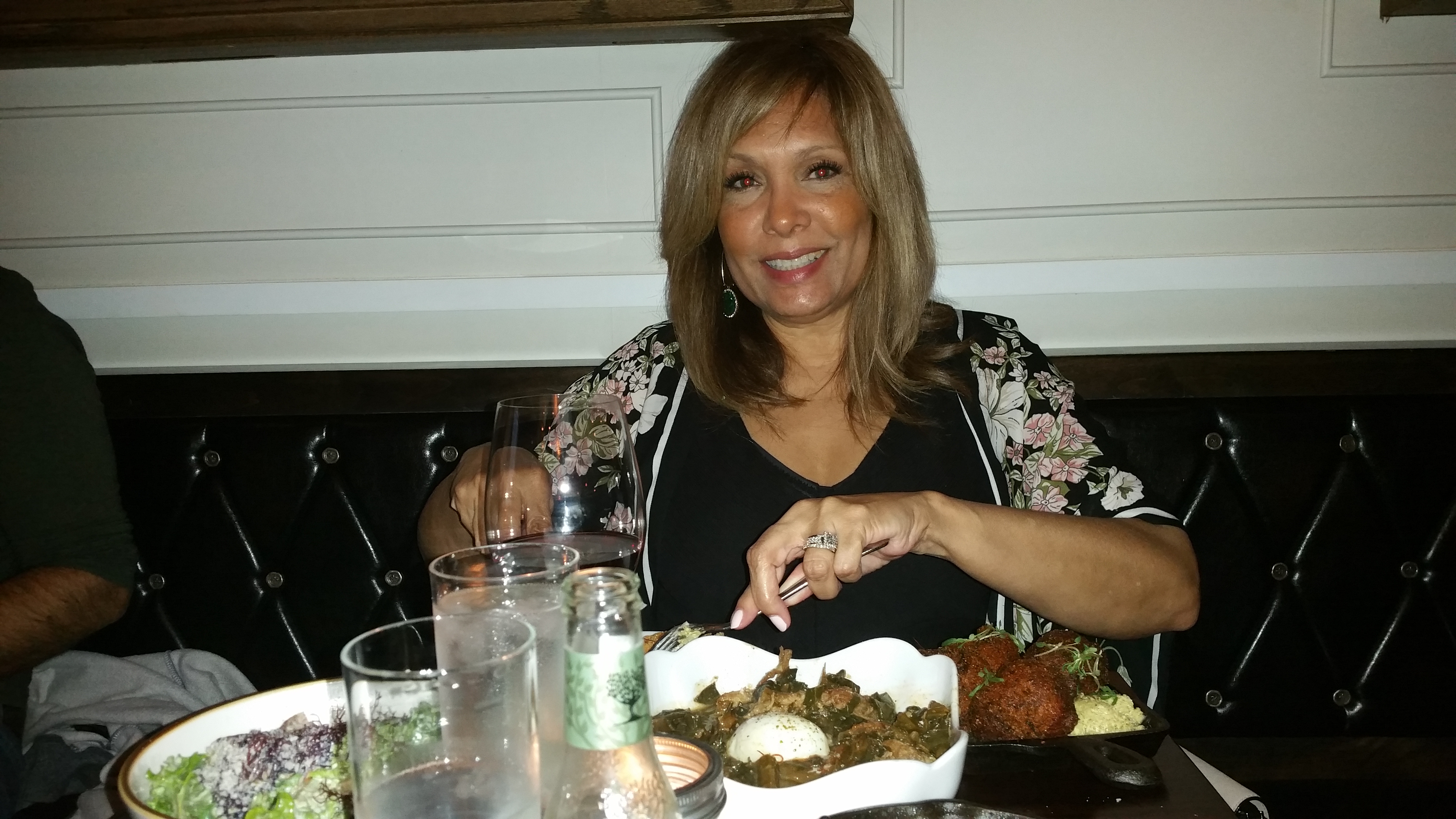 Ree at Valentine's Day Dinner